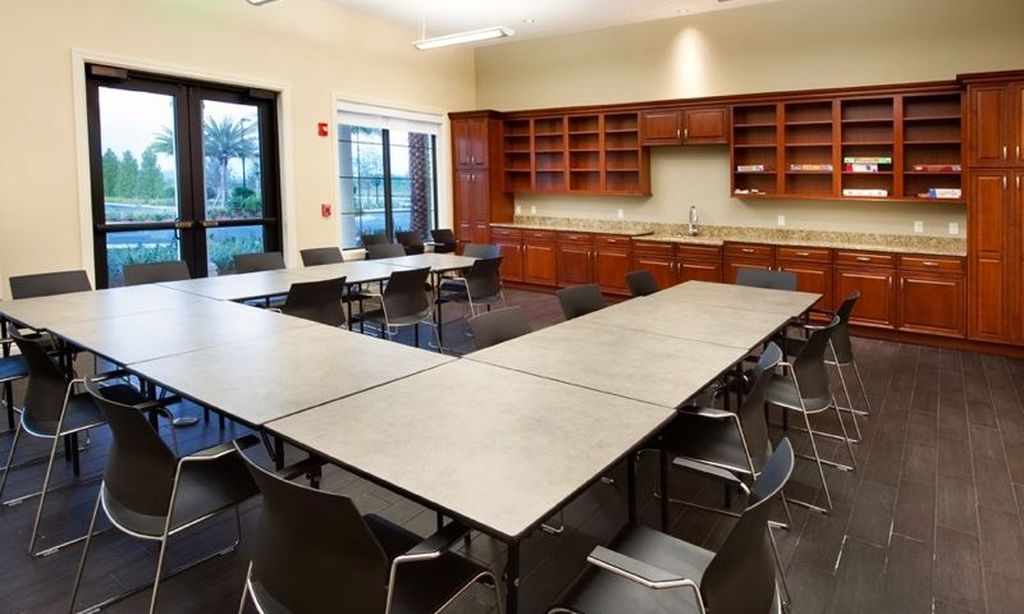 Arts & Crafts Studio