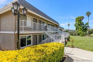 27725 MOUNTAIN MEADOW RD STE 35, ESCONDIDO, CA