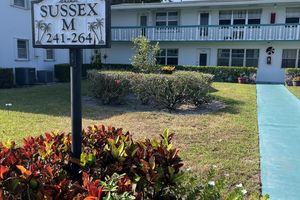 262 SUSSEX M, WEST PALM BEACH, FL