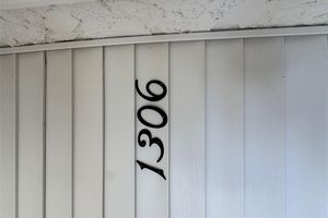 1306 GOTHAM CT, SMITHTOWN, NY