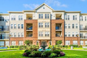 2520 KENSINGTON GDNS UNIT 401, ELLICOTT CITY, MD