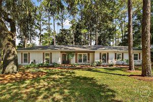 8 WOODARD LN, SAVANNAH, GA
