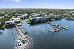 1862 SW PALM CITY RD 206, STUART, FL