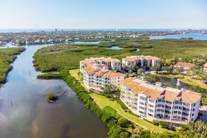 5450 EAGLES POINT CIR APT 404, SARASOTA, FL