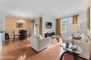 632 SOPHEE LN, LAKEWOOD, NJ