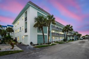 8 GLENCOE PL 307, DUNEDIN, FL