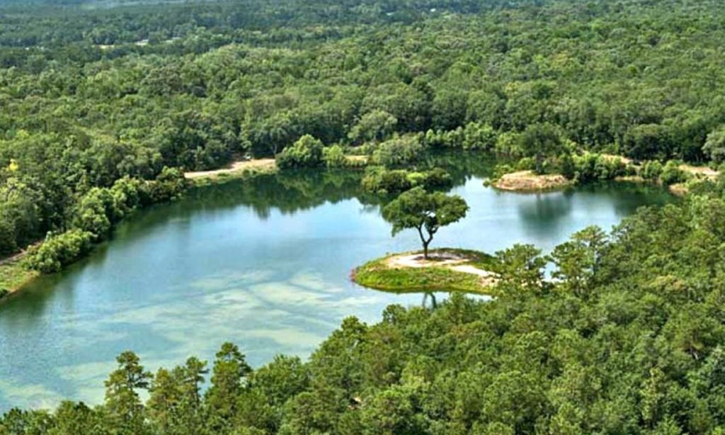 Scenic Lakes & Ponds