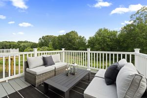 1097 SAINT ANDREWS DR, OXFORD, CT