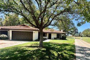 1229 SEVEN HILLS DR, HEMET, CA