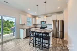 128 CHAMPIONSHIP DR, MOORESVILLE, NC
