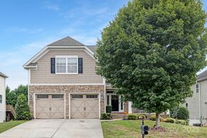 5033 EL MOLINO DR, CHARLOTTE, NC