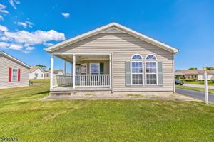5 BRIDGEWATER AVE, STAFFORD TWP, NJ