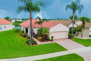 350 NW BREEZY POINT LOOP, PORT SAINT LUCIE, FL