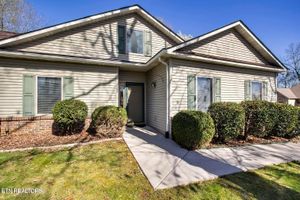 122 OOHLEENO WAY, LOUDON, TN