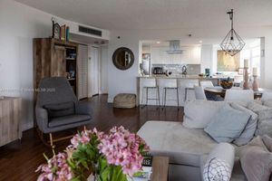 1300 SAINT CHARLES PL PH 12, PEMBROKE PINES, FL
