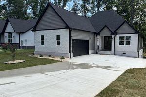 256 ELOHI WAY, LOUDON, TN