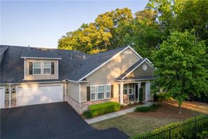 2623 GRAPEVINE CIR 602, CUMMING, GA