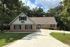 21 ROLLING GREEN CT, CROSSVILLE, TN