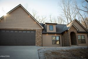 107 LEINSTER LN, CROSSVILLE, TN