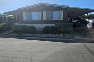 1420 GLENGROVE SQ, CORONA, CA