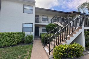 7674 TAHITI LN 101, LAKE WORTH, FL