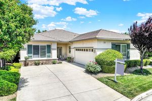 939 SUNTAN LN, BRENTWOOD, CA