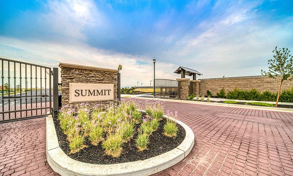 Community Entrance Sign