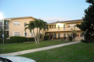 216 SHEFFIELD I, WEST PALM BEACH, FL