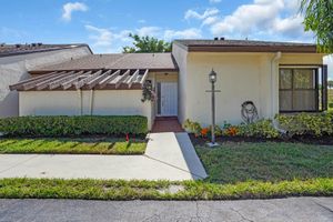 3741 ENGLISH D LN D, LAKE WORTH, FL