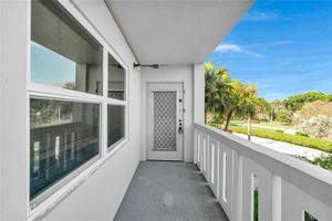 3001 PORTOFINO ISLE M3, COCONUT CREEK, FL