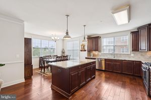 44589 YORK CREST TER APT 200, ASHBURN, VA