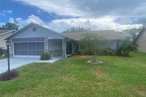 7119 CROWN OAKS DR, SPRING HILL, FL