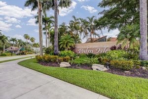 9938 HARBOUR LAKE CIR, BOYNTON BEACH, FL