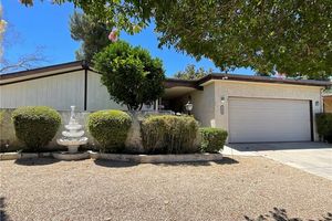 1384 BRENTWOOD WAY, HEMET, CA