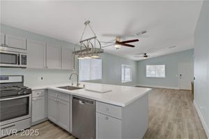 5129 MIDNIGHT OIL DR, LAS VEGAS, NV