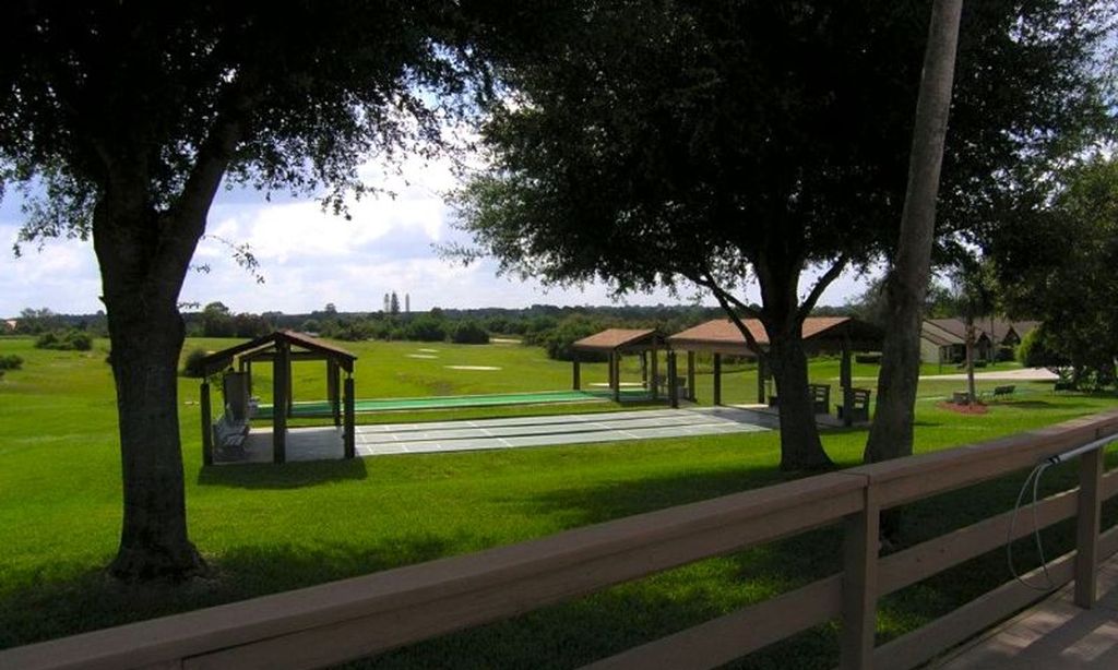 Bocce Ball & Shuffleboard Courts