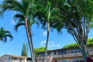 116 CANTERBURY E UNIT E, WEST PALM BEACH, FL