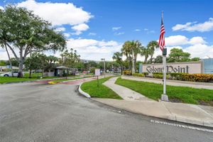 1100 COLONY POINT CIR 504, PEMBROKE PINES, FL