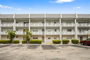6600 ROYAL PALM BLVD APT 103B, MARGATE, FL
