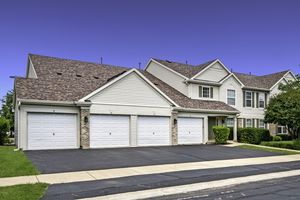 21230 W WALNUT DR D, PLAINFIELD, IL