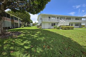 108 EASTHAMPTON E UNIT E, WEST PALM BEACH, FL