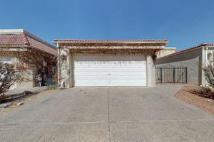 588 EASTLAKE DR, RIO RANCHO, NM