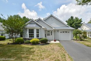 2386 TORRINGTON DR, TOMS RIVER, NJ