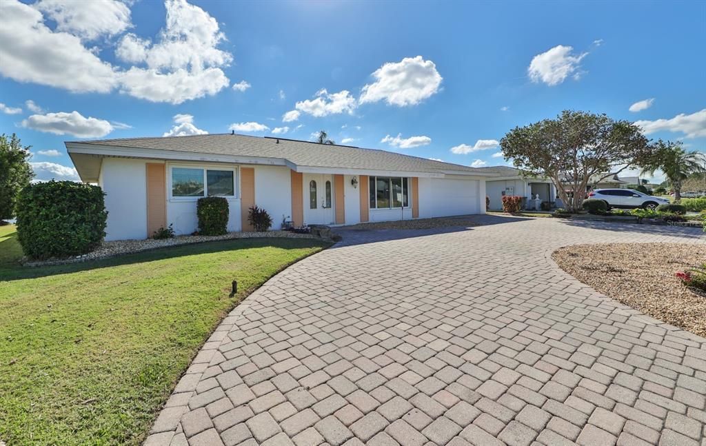 image of property at 1516 NEW BEDFORD DRIVE