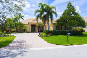 3681 MOSSY OAK DR, FORT MYERS, FL