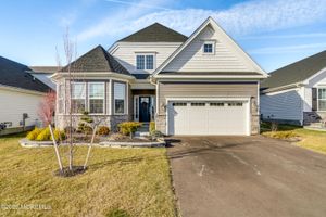 22 KEENELAND RD, NEW EGYPT, NJ