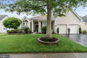 28 JUMPING BROOK LN, BARNEGAT, NJ