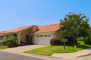 27692 VIA RODRIGO, MISSION VIEJO, CA