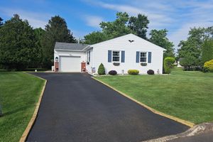 3 YORK CT, TOMS RIVER, NJ