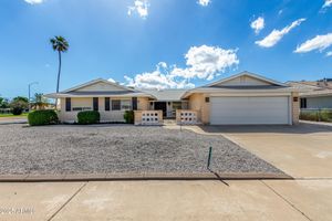 10701 W EL CAPITAN CIR, SUN CITY, AZ